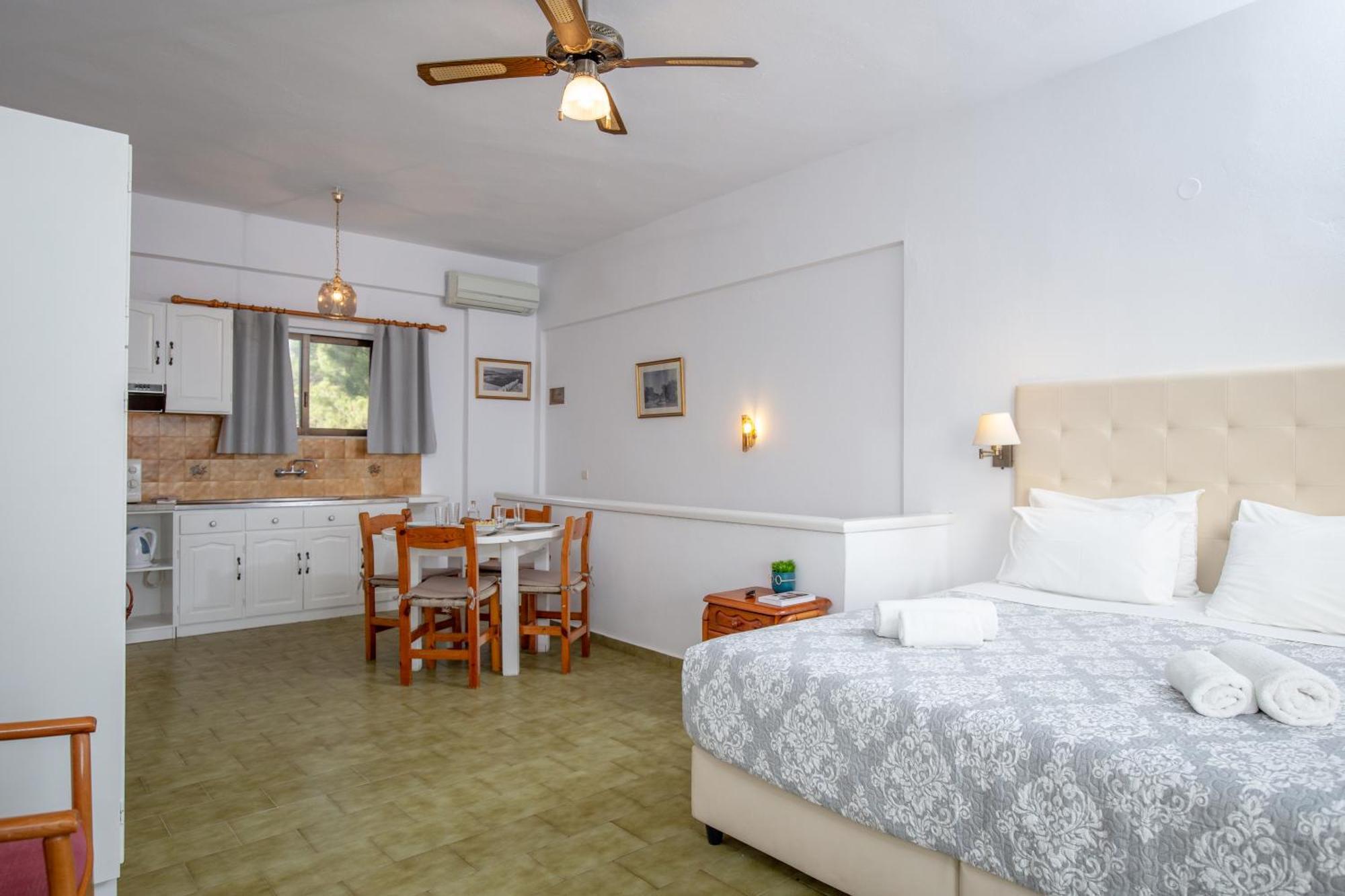 Ferma Solaris Apartments Agia Fotia  Esterno foto